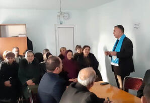 Deputatlığa namizəd Sadiq Qurbanovun seçicilərlə görüşləri davam edir