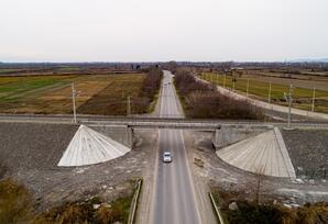 Qəbələ Dəmir yolu Vağzalının və dəmir yolunun açılışı olub