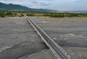 Qəbələdə yeni körpü və avtomobil yolu bərpadan sonra istifadəyə verilib