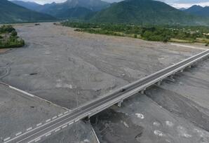 Qəbələdə yeni körpü və avtomobil yolu bərpadan sonra istifadəyə verilib