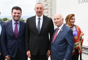 Prezident Ağdamda ictimaiyyət nümayəndələri ilə görüşüb - FOTOLAR