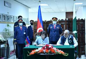 Sahibə Qafarova Pakistan Milli Assambleyanın Sədri ilə görüşüb - FOTO