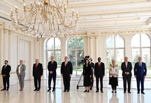 Prezident 10 ölkənin qeyri-rezident səfirlərinin etimadnamələrini qəbul edib - YENİLƏNİB - FOTO