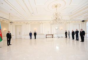 Prezident 10 ölkənin qeyri-rezident səfirlərinin etimadnamələrini qəbul edib - YENİLƏNİB - FOTO