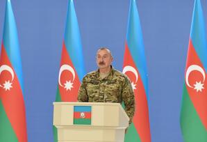 Prezident İlham Əliyev bir qrup hərbi qulluqçu ilə görüşüb - YENİLƏNİB - FOTOLAR