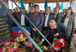 YAP Biləsuvar rayon təşkilatının əməkdaşları şəhid ailələrini ziyarət ediblər