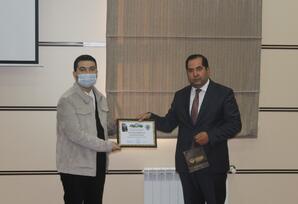 YAP Yasamal rayon təşkilatında Prezident təqaüdü qazanmış tələbələrlə görüş keçirilib FOTOLAR