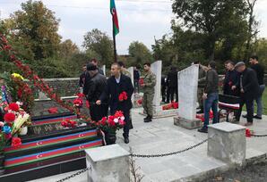 Qaxda şəhidlik zirvəsinə ucalan  Qorxmaz Əlizadənin anım mərasimi keçirilib ANIM