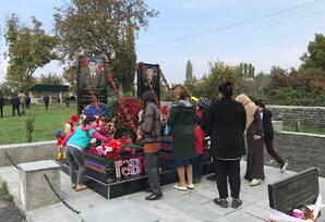Qaxda şəhidlik zirvəsinə ucalan  Qorxmaz Əlizadənin anım mərasimi keçirilib ANIM
