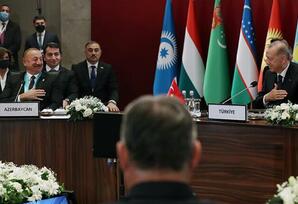 Prezident İlham Əliyevə Türk Dünyasının Ali Ordeni təqdim edildi