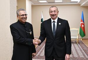 Prezident İlham Əliyevin Pakistan Prezidenti Arif Alvi ilə görüşü olub - FOTOLAR
