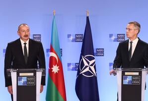 Brüsseldə İlham Əliyev ilə Yens Stoltenberqin birgə mətbuat konfransı olub
