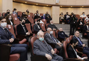 “Zəfər yolunun davamı: Qarabağda yeni iqtisadiyyat quruculuğu” mövzusunda konfrans keçirilib - FOTOLAR