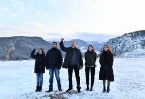 Prezident, birinci xanım və ailə üzvləri Şuşa şəhərində olublar - FOTOLAR