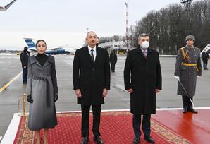 Prezident İlham Əliyev Rusiyaya rəsmi səfər edib
