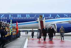 Prezident İlham Əliyev Rusiyaya rəsmi səfər edib