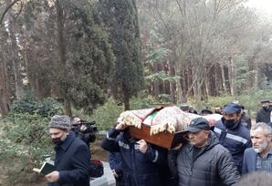 Əlibaba Məmmədov dəfn olunub -YENİLƏNİB-FOTOLAR