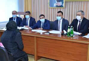 İTSDA idarə heyətinin sədri vətəndaşları qəbul edib