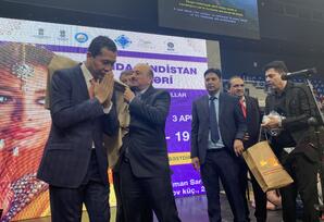 Eksklüziv Hindistan sərgisi açılıb - FOTOLAR