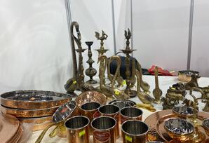 Hind yarmarkasında qeyri-adi anlar yaşandı - FOTOREPORTAJ