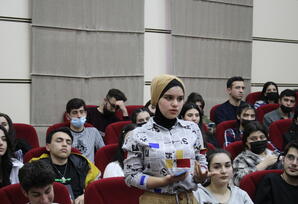 YAP Yasamal rayon təşkilatında gənclərlə görüş keçirilib - FOTOLAR
