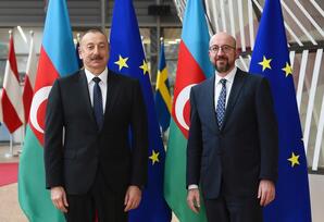 Brüsseldə İlham Əliyevin Aİ Şurasının Prezidenti Şarl Mişel ilə təkbətək görüşü keçirilib
