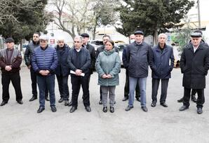 Nəsimi rayonunda "Açıq mikrofon" aksiyası baş tutub - FOTOLAR 