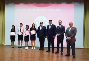 Naxçıvan Dövlət Universitetində “Mobil rabitə təlimi”keçirildi