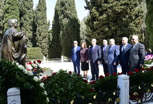 YAP-ın Mərkəzi Qərargahında konfrans keçirilib - TƏDBİR-FOTOLAR