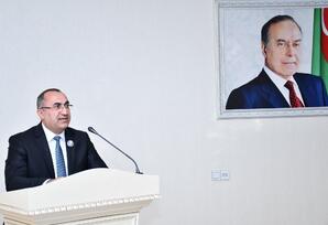 “Xalq üçün yaşanan ömür” adlı elmi-praktik konfrans keçirilib - FOTOLAR