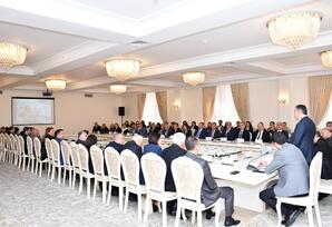“Xalq üçün yaşanan ömür” adlı elmi-praktik konfrans keçirilib - FOTOLAR