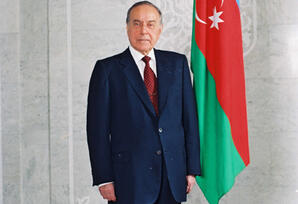Müasir Azərbaycan tarixinin Heydər Əliyev zirvəsi – Ulu Öndərin anadan olmasından 99 il ötür