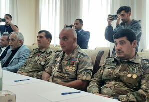 YAP Bərdə rayon təşkilatında “Xalqın vahidliyi” mövzusunda tədbir keçirilib FOTOLAR