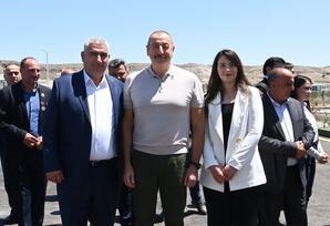 Preziden və Birinci xanım “Ağıllı kənd” layihəsinin açılış mərasimində iştirak ediblər - FOTOLAR - YENİLƏNİB