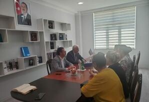Milli Məclisin deputatı və YAP Nərimanov rayon təşkilatının sədri vətəndaşlarla birgə görüş keçirib FOTOLAR