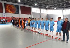 YAP-ın yaradılmasının 30 illiyinə həsr olunmuş minifutbol turniri davam edir - FOTOLAR