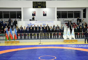 YAP-ın 30 illiyinə həsr olunmuş sərbəst və Yunan-Roma güləşi üzrə turnirin final mərhələsi keçirilib - FOTOLAR