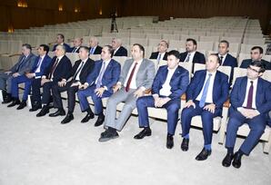 Yeni Azərbaycan Partiyasının İdarə Heyətinin iclası keçirilib