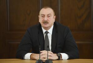 Prezident Qərbi Azərbaycan İcmasının inzibati binasında yaradılan şəraitlə tanış olub - YENİLƏNİB