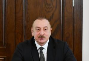 Prezident Qərbi Azərbaycan İcmasının inzibati binasında yaradılan şəraitlə tanış olub - YENİLƏNİB