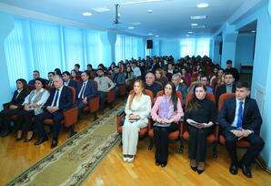 “Heydər Əliyev İli” çərçivəsində YAP Veteranlar Şurasının üzvlərinin gənclərlə görüşü keçirilib