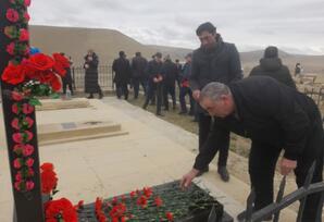 Qobustanda Şəhid Heybətalı Məmmədovun məzarı ziyarət olunub FOTOLAR