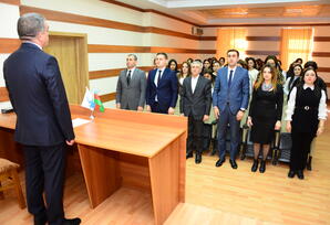 Qadınlar həyatın mənası, bəzəyi və əbədi gözəlliyidir FOTOLAR