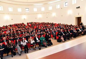 Deputat “Heydər Əliyev və ədliyyə sistemi” mövzusunda çıxış edib - FOTOLAR