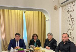 Yasamal rayonunda şəhidin ailəsi ziyarət olunub FOTOLAR