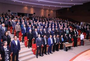 “Heydər Əliyev və Azərbaycançılıq məfkurəsi” FOTOLAR