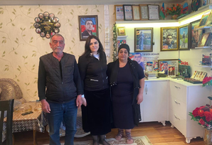 YAP Şuşa rayon təşkilatının fəalları şəhid Pərviz Məmmədovun ailəsini ziyarət ediblər FOTOLAR