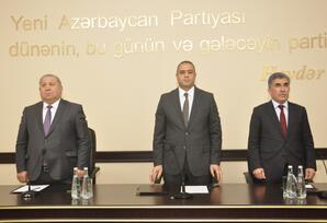 “Heydər Əliyev və müstəqil Azərbaycan dövlətçiliyi" FOTOLAR