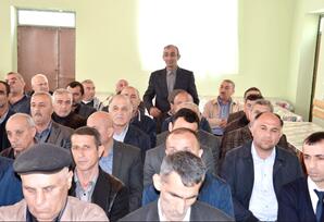 Masallı RİH başçısı Şərəfə kəndinin sakinləri ilə görüşdü