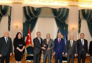 Yeni Azərbaycan Partiyasının nümayəndə heyəti qardaş Türkiyədə səfərdədir
